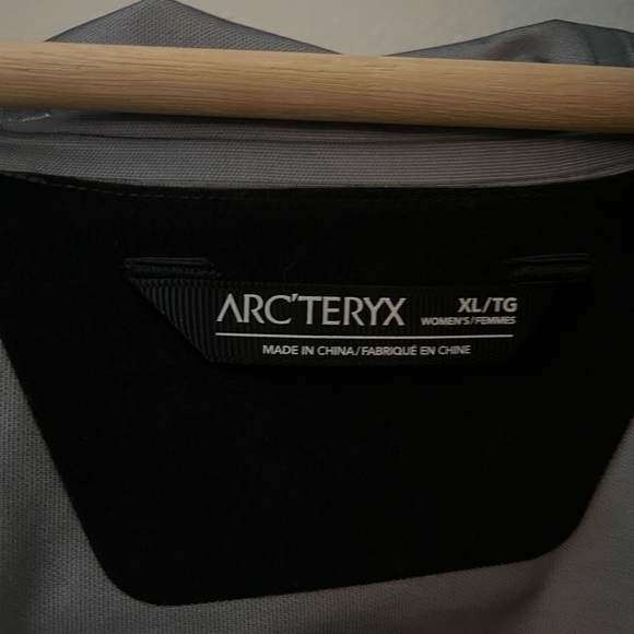 Arc’teryx Andra Coat - Picture 4 of 9